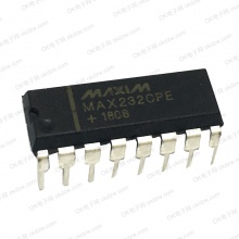 MAXIM(美信) 串口芯片 MAX232CPE 封装：DIP-16 PN：MAX232CPE